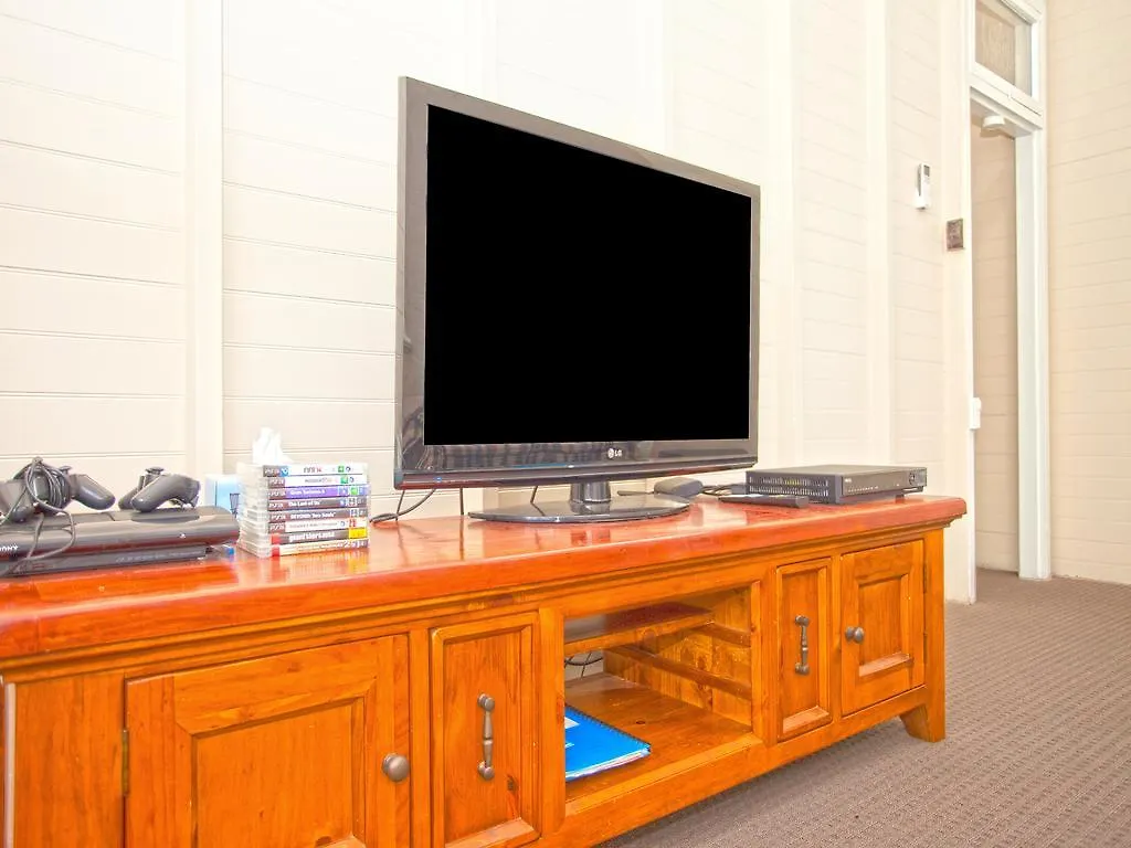 Cbd Holiday Home ماكاي